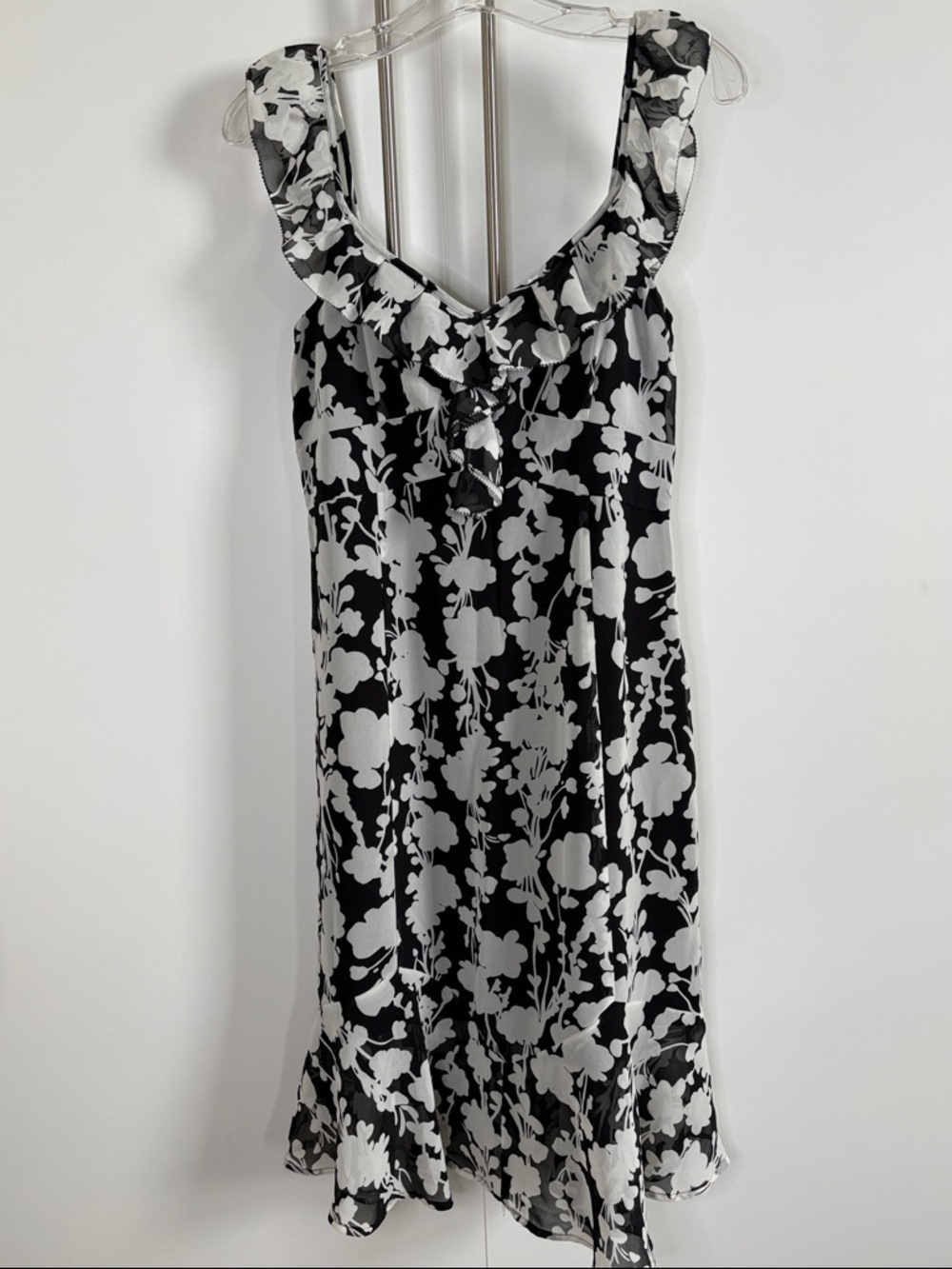 Black & White Floral Ruffle-Trim Women’s Dress | 4